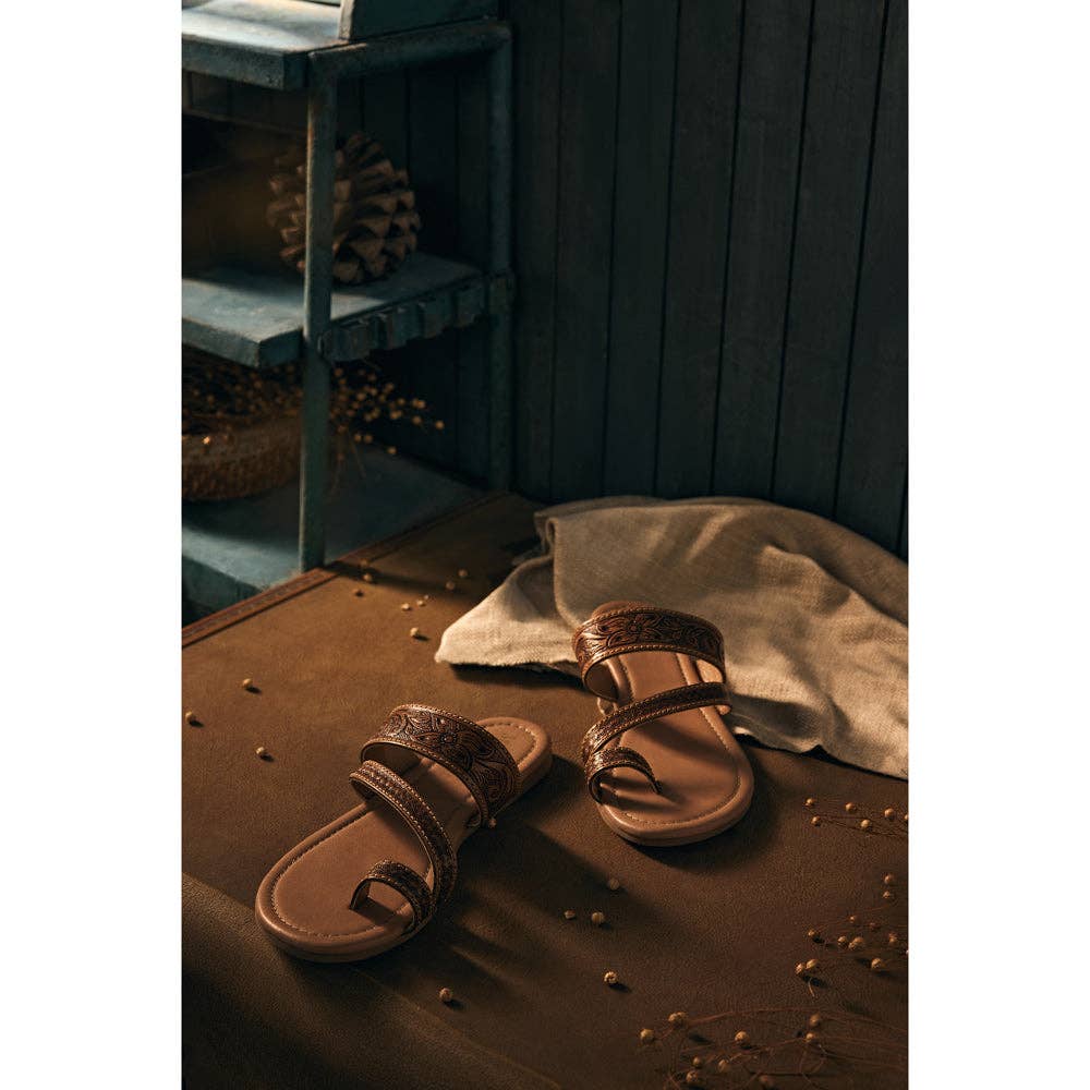 Point Ridge Hand-tooled Sandals-Brown