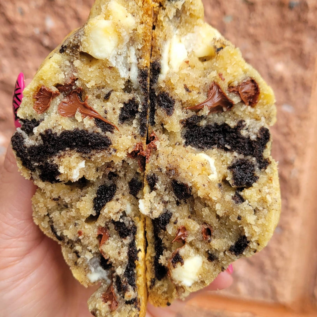 Cookies & Cream Cookie