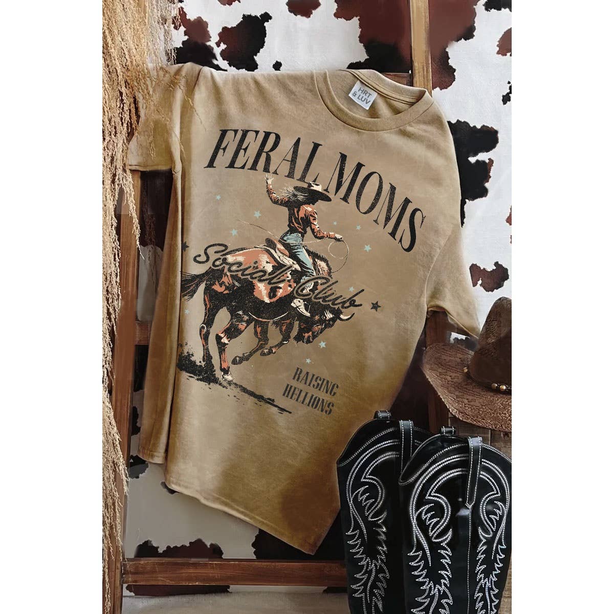 FERAL MOMS SOCIAL CLUB MINERAL GRAPHIC TEE